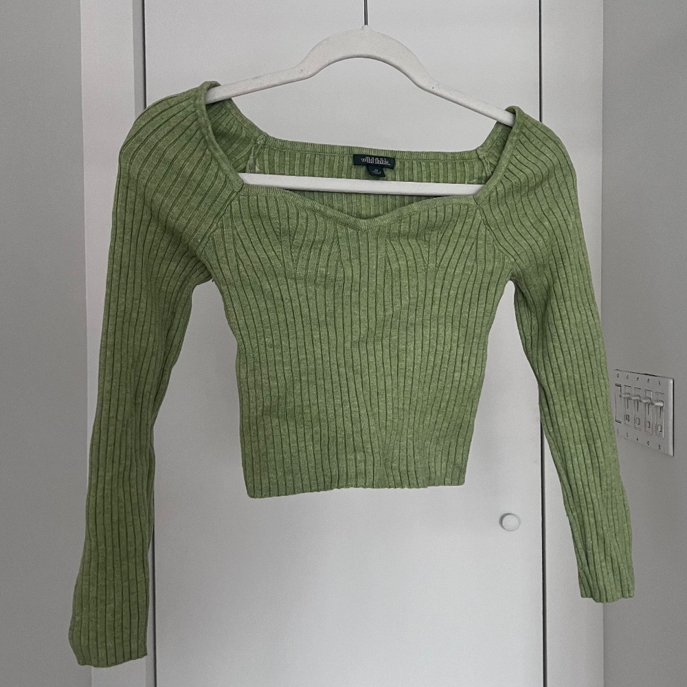 WILD FABLE Green Crop Long Sleeve